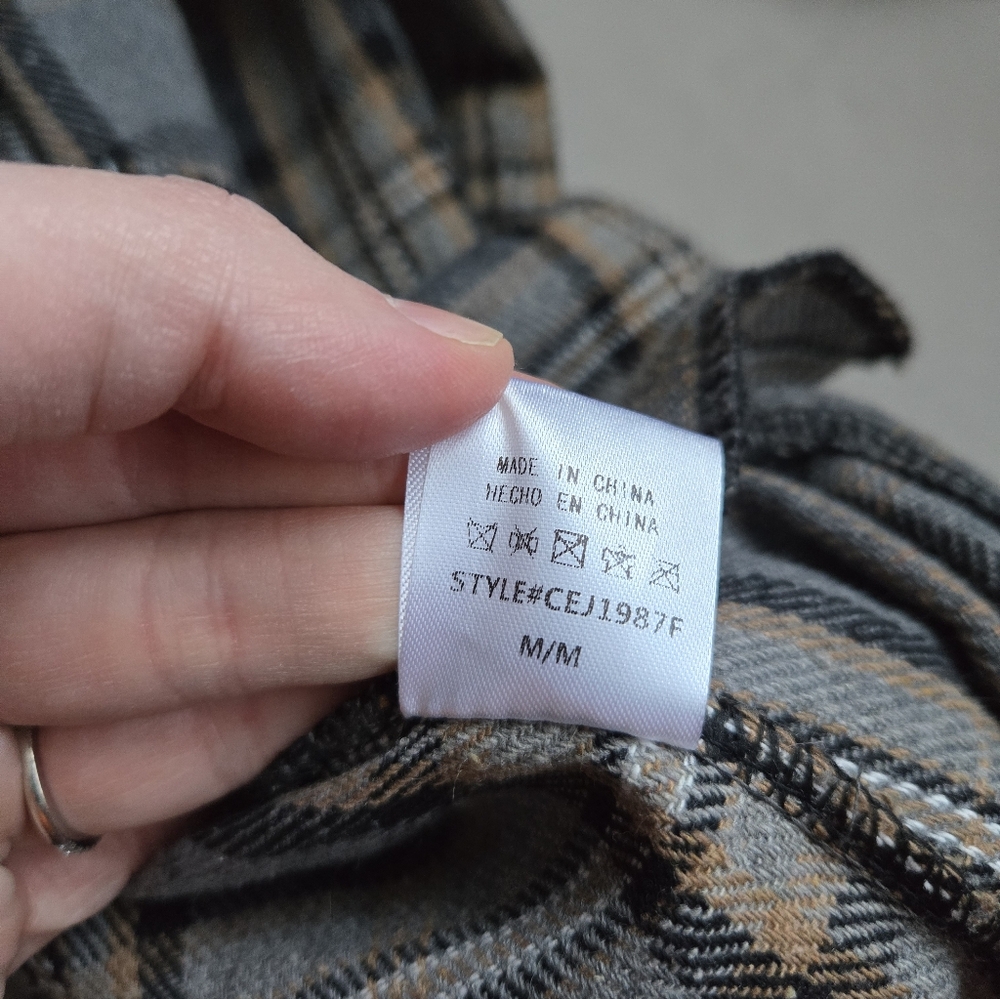 Plaid Shacket - Picture 4 of 4